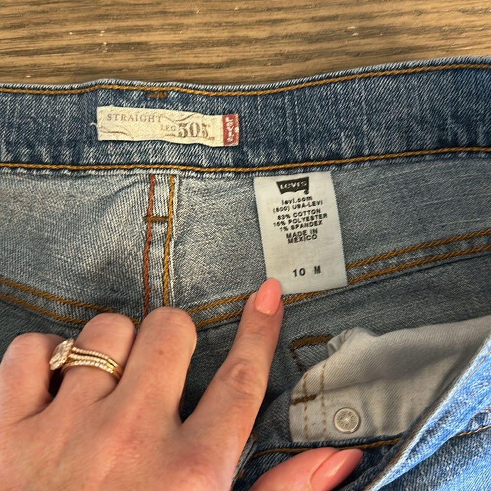 Women's Y2K Levi 505 Straight Leg Jeans Medium Wash - Picture 3 of 4